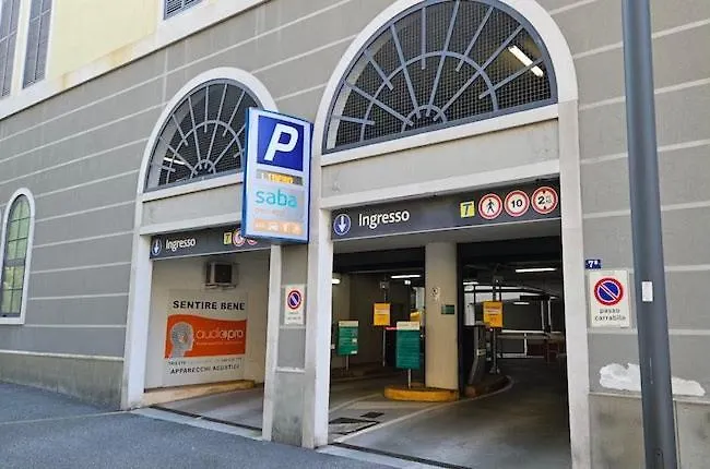 Anna Τεργέστη